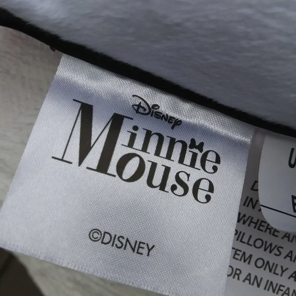New Disney Minnie Mouse throw pillow sequins